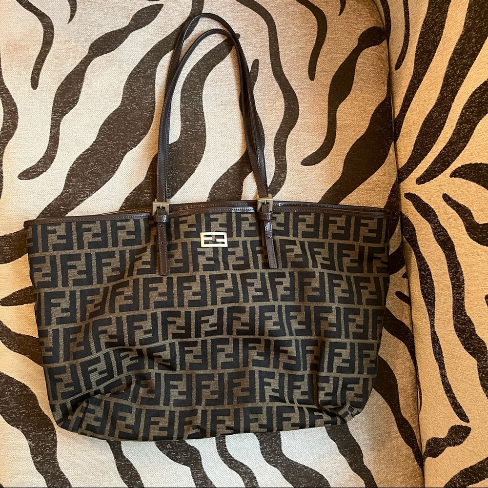 fendi zucca tote bag
